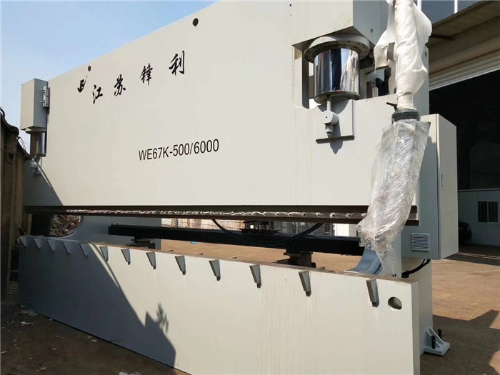 數控折彎機廠家什么牌子好